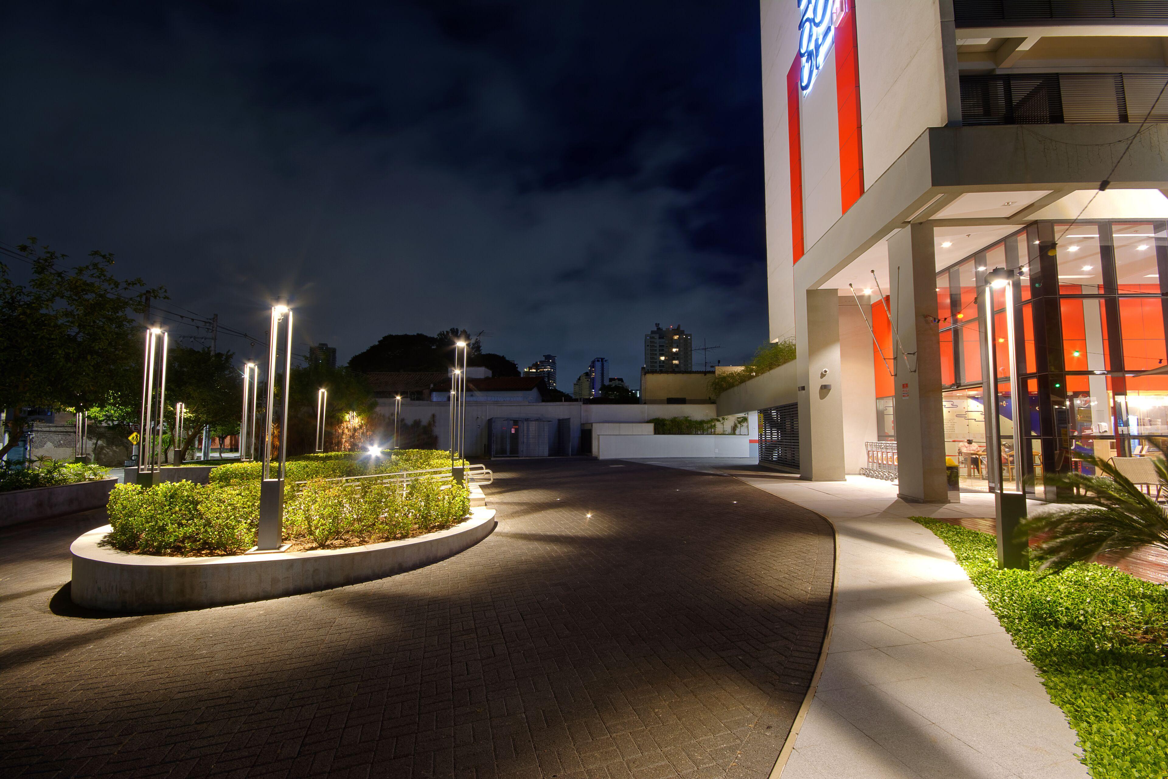 Golden Tower Express Berrini By Fenix Hoteis — Foto’s 2